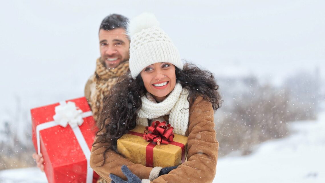 12 Fitness Tips For Surviving The 12 Days of Christmas