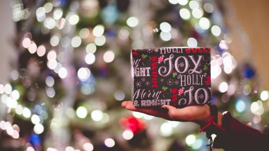 20 Weight Loss-Themed Gifts They’ll Love